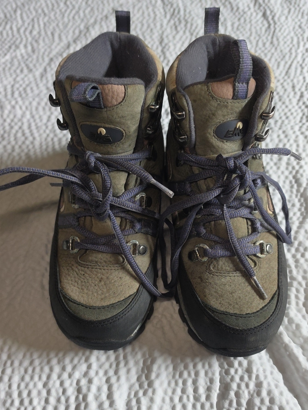Eastern Mountain Sport Women's Hiking Boots with Purple Laces